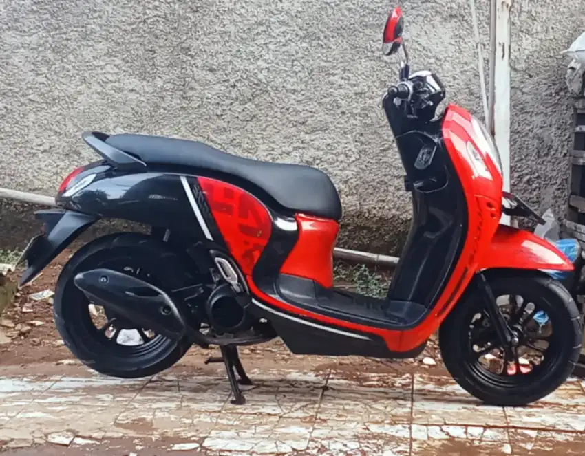 Di jual Scoopy tahun 2021