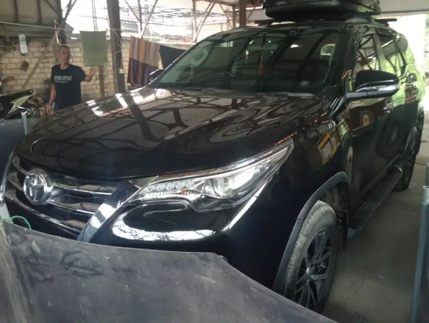 Toyota Fortuner VRZ 4×2 Automatic