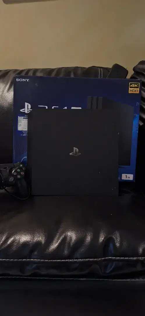 PS 4 PRO ORIGINAL 1TB