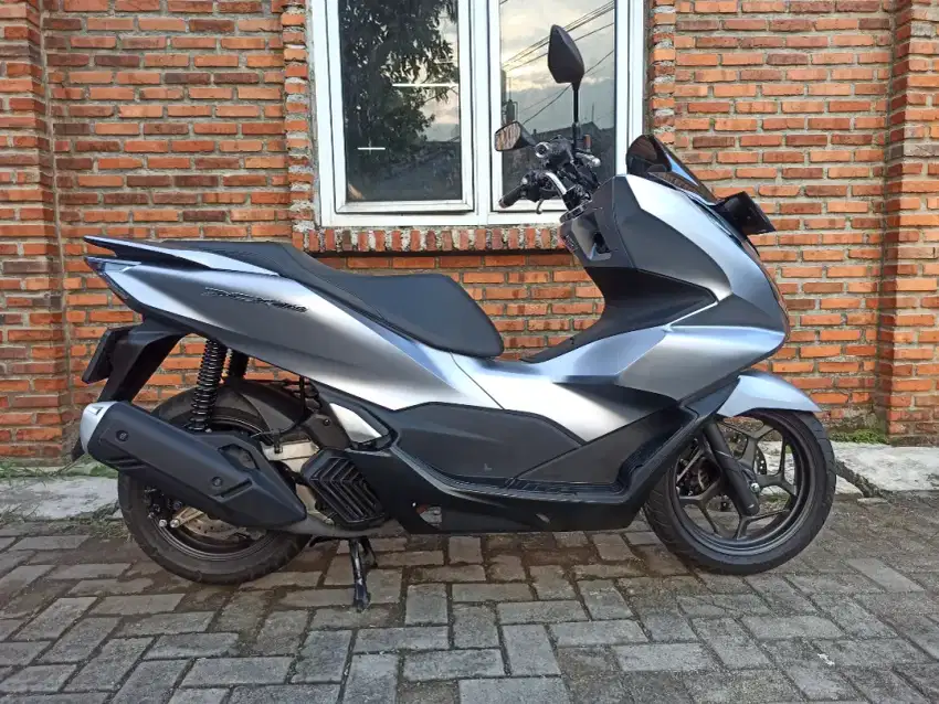 Honda PCX CBS 2024 Akhir Km3800 Pajak On Panjang Muluss Full Ori