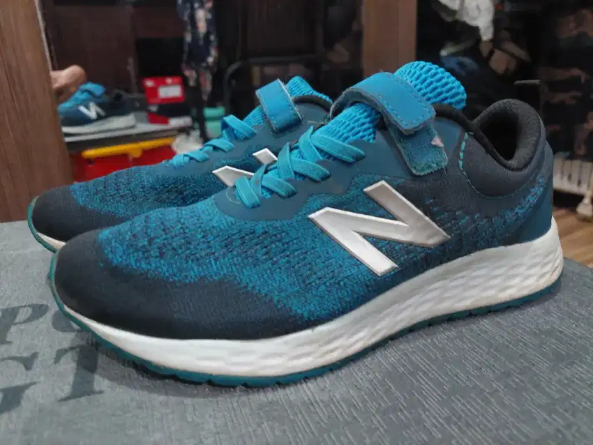 Sepatu New Balance