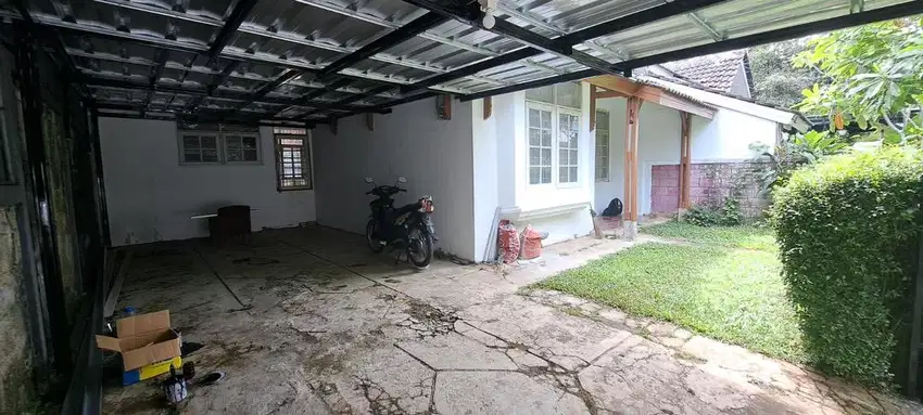 Rumah Perlu Renovasi Di Indraprasta