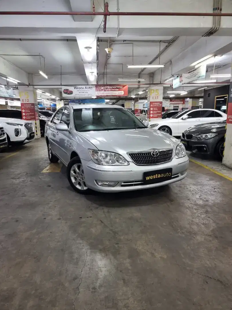 CASH Toyota Camry 2.4 G AT 2005 Last edition Terawat