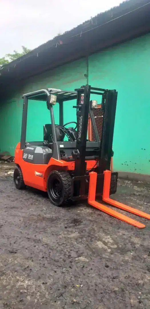 Forklift Toyota 2 Ton 2006