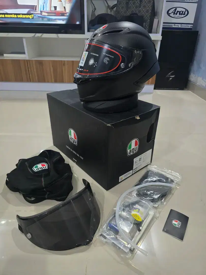 Jual helm paketan / ngecer