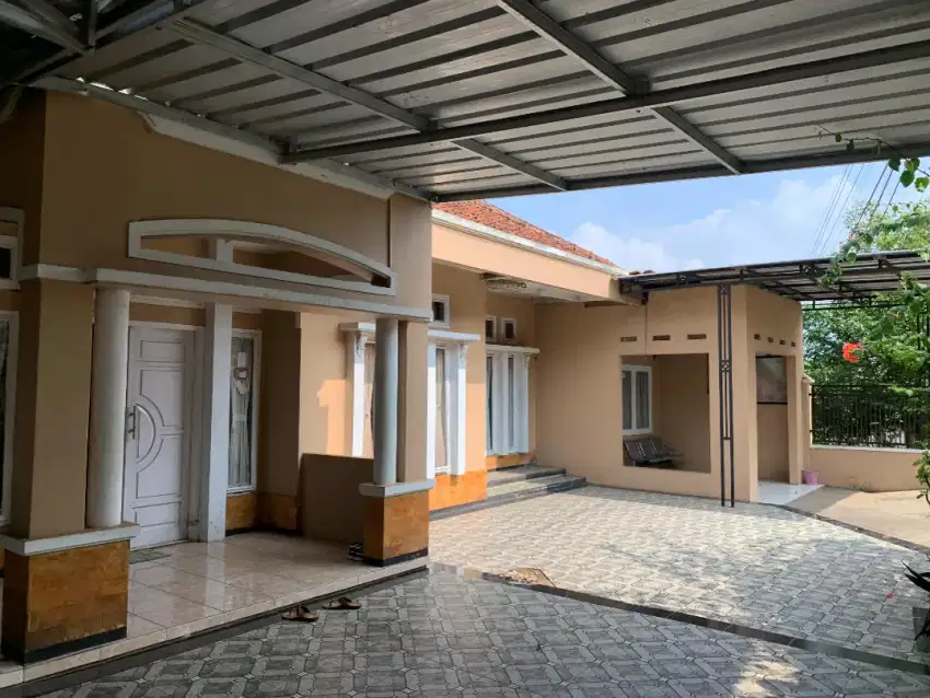 Dijual Rumah 2 Lantai Daerah Cineam Tasikmalaya (Lokasi Strategis)