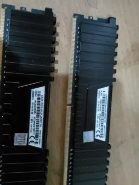 Jual murah Ram PC Ddr4 merek Corsair 16Gb