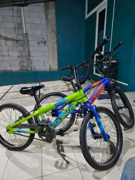 Sepeda bmx polygon asli