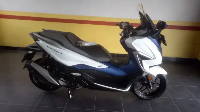 Honda forza abs th 2022 like new kilo meter baru 1rb an