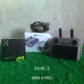 DJI Mini 4 Pro - DJI RC 2