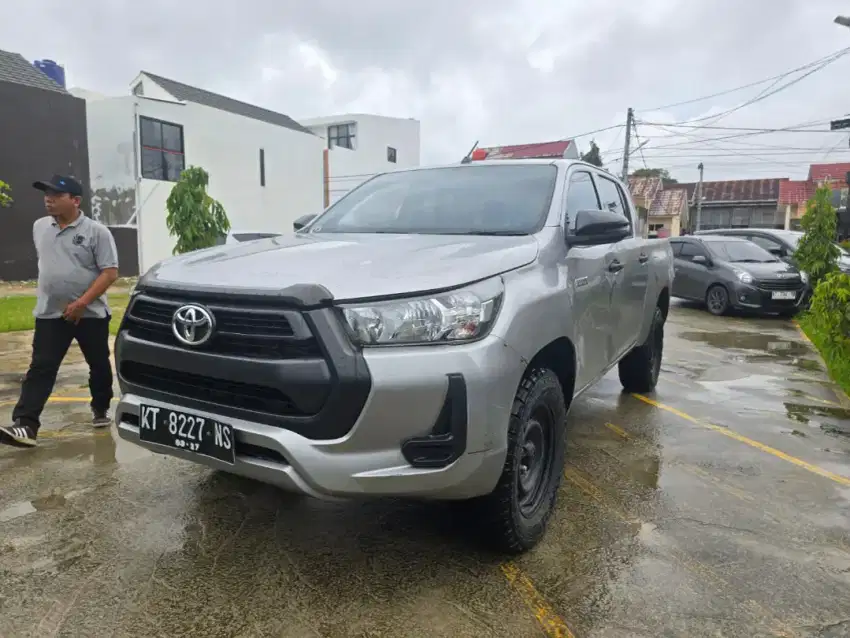 Toyota Hilux Rocco tipe E Double Cabin 4x4 th 2021