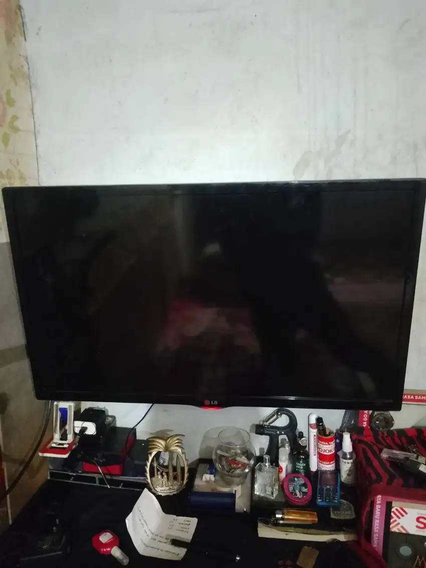 Di jual tv LG 32 inci