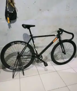 2025Sepeda Fixie