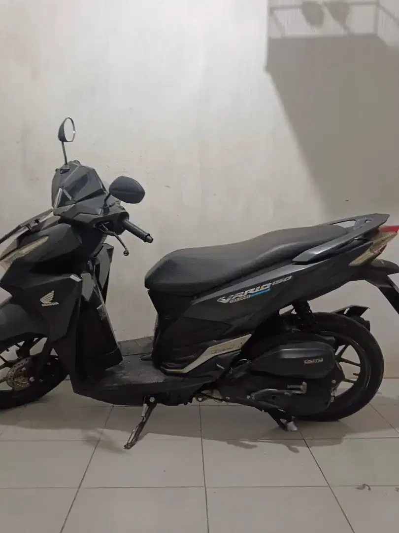 Jual BU vario 150 tahun 2015