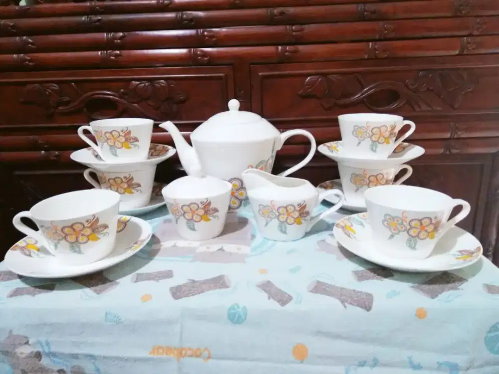 Tea set westminster fine porcelain