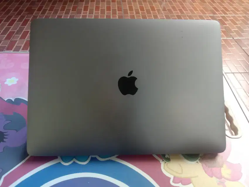 Terima macbook iMac laptop bekas jual beli bgs rusak mati total matot