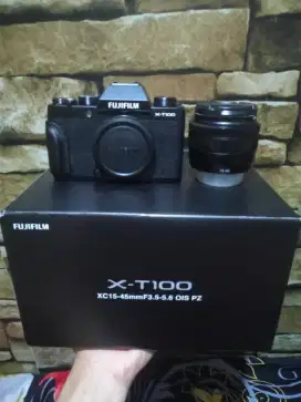 Kamera Fujifilm XT 100