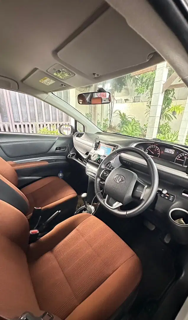 Toyota Sienta 2016 Bensin