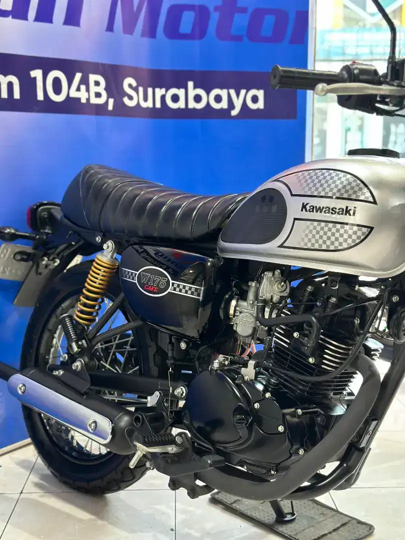 Kawasaki W175 Cafe th 2023 Anugerah Motor Pucang