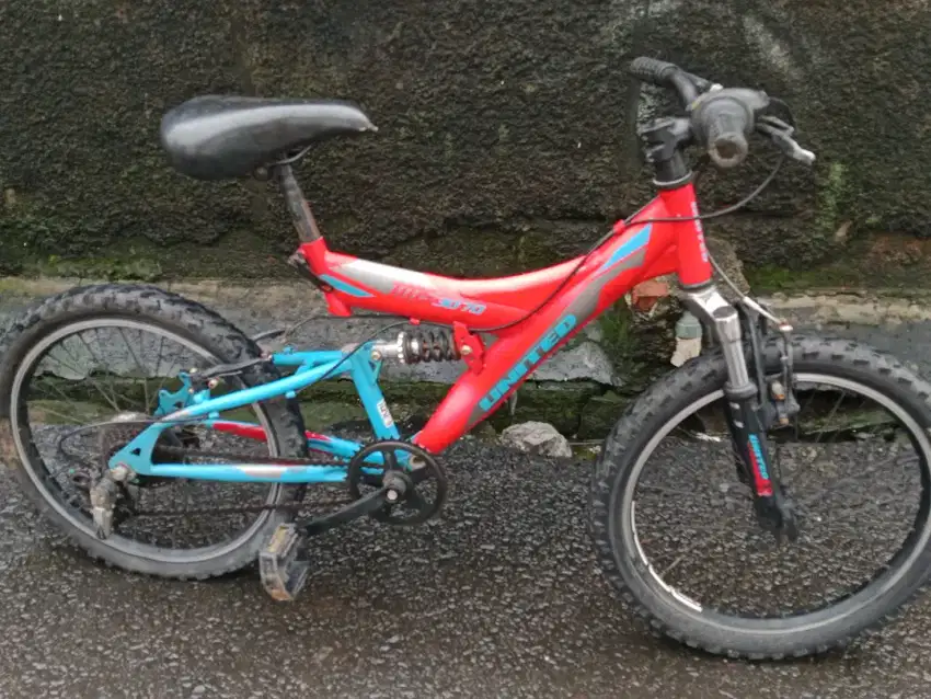 Jual sepeda MTB anak uk 20 Usia 8 hingga 20th siap pakai bisa dianter