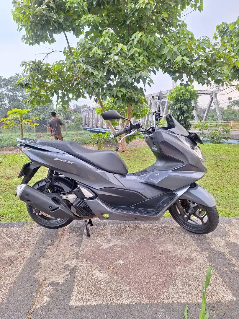 NEW HONDA PCX 160 CBS TAHUN 2022 MULUS