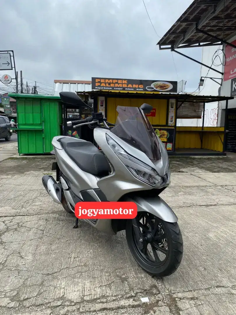 Honda PCX 150 2019 cash credit