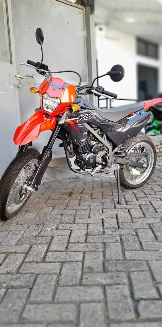 Kawasaki KLX 150 SM 2023