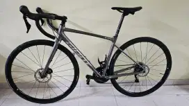 Road Bike Giant Contend SL 1