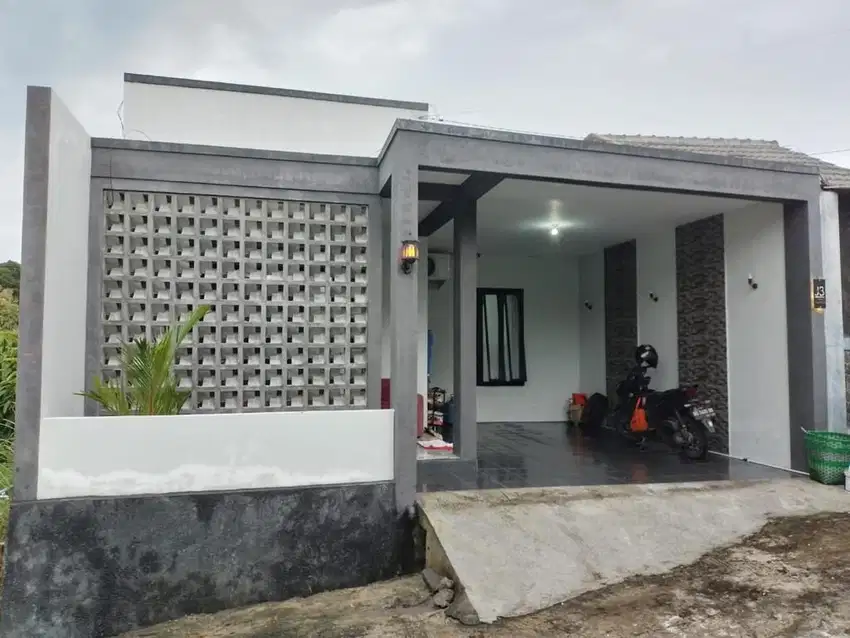 Dijual Rumah Modern Minimalis, Semi Furnish di Gondangrejo