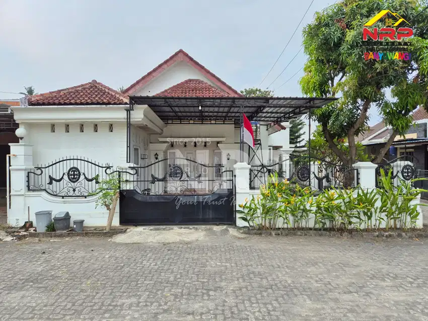 Dijual Rumah Cantik Luas Hook di Perum. Griya Wiyata Banyuwangi