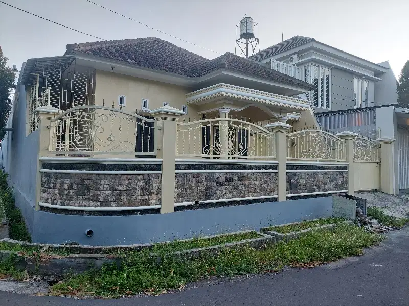 Disewakan rumah siap huni