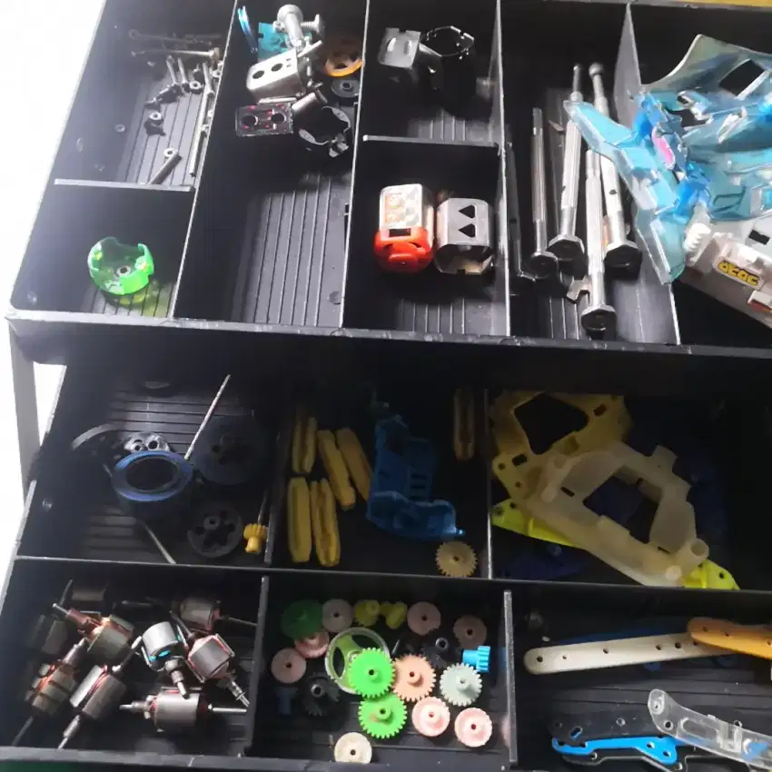 Tamiya berikut box dan tools parts