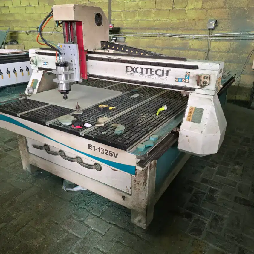 Mesin CNC Exitech E1 - 1325V