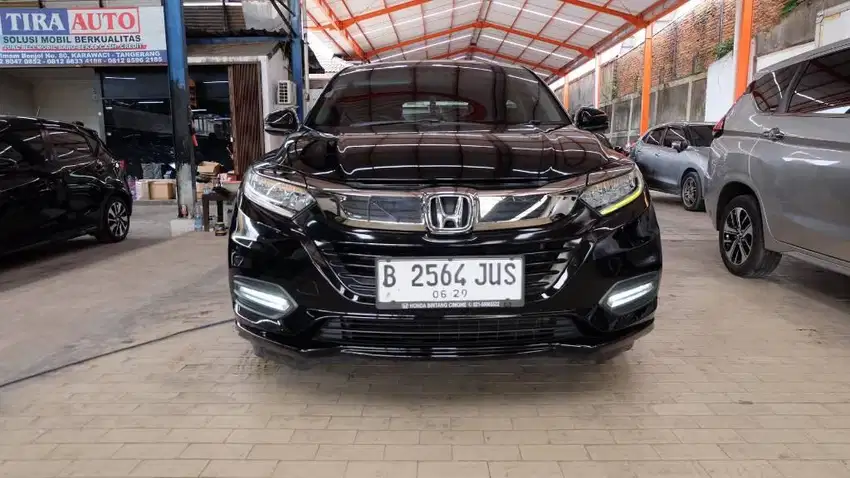 Honda HRV 1.8 Prestige CVT 2019 Hitam Istimewah