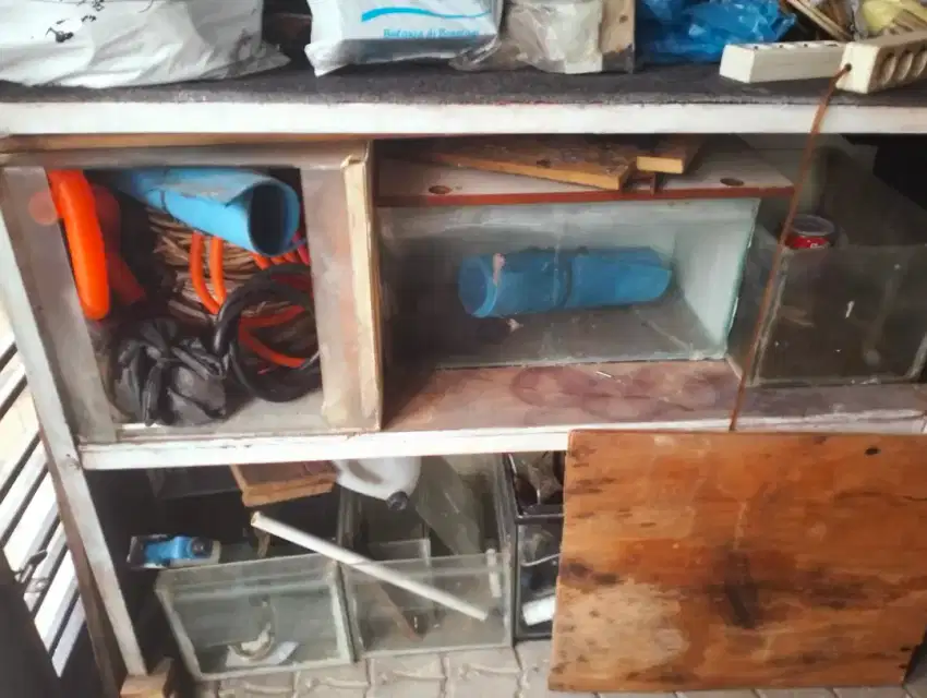 Dijual murah borongan aquarium 4 unit