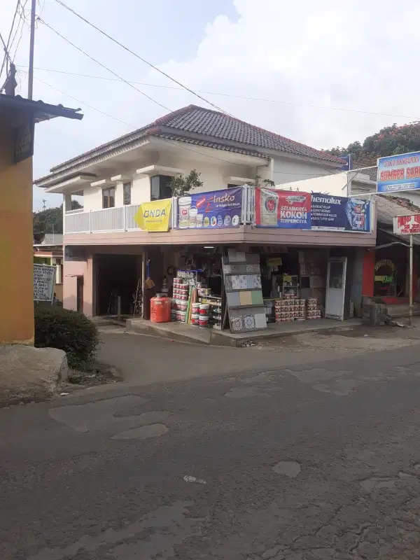 Rumah + Toko Bangunan 2 Lt & Isinya, Cikalong, Bdg Barat.