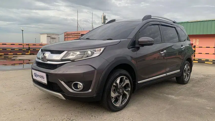 Pajak Panjang - Honda BR-V 1.5 E Bensin-MT 2016