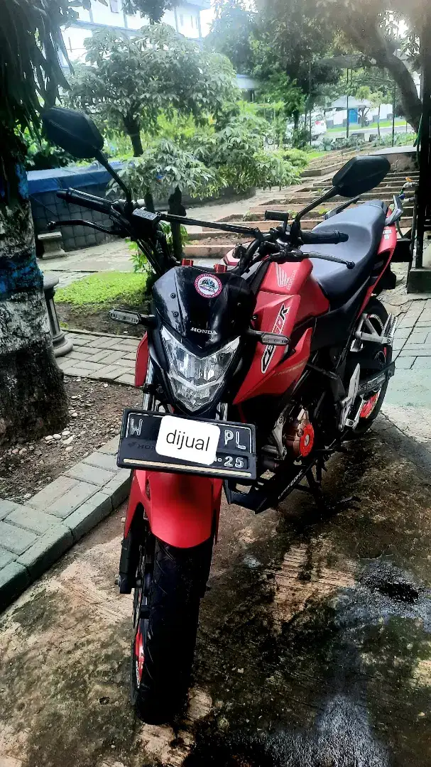 Honda CB150R 2020