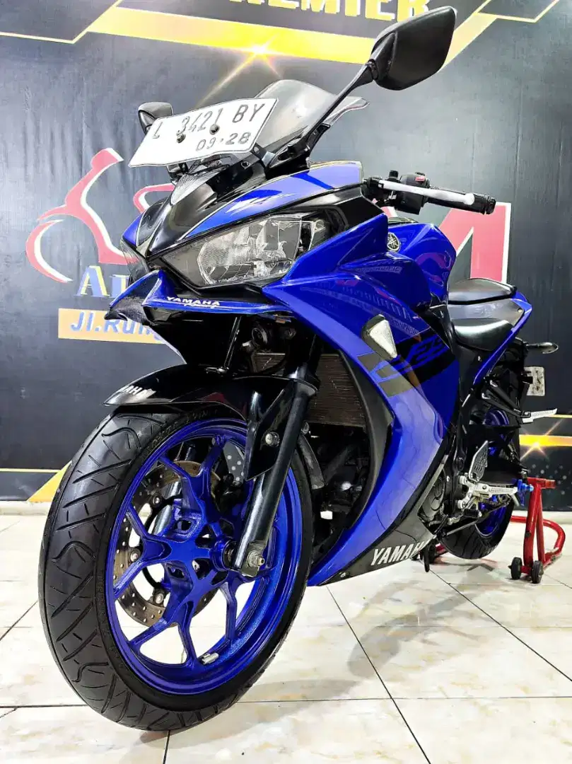 Dp 7jt Yamaha R25 FI TH 2018 like new odo 8k siap pakai