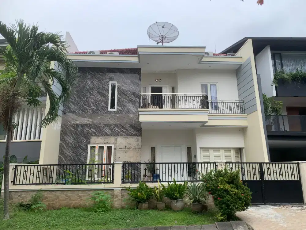 Rumah Jual Eastwood Citraland Dekat Kedubes Amerika