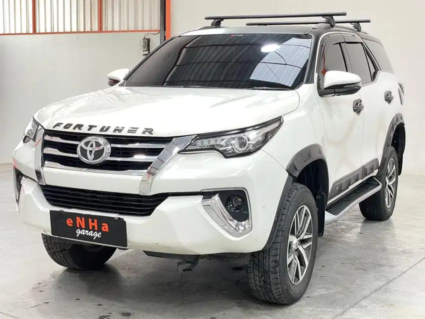 Toyota FORTUNER VRZ Double Discbrake 2.4 AT 2017.. eNHa garage Semaran