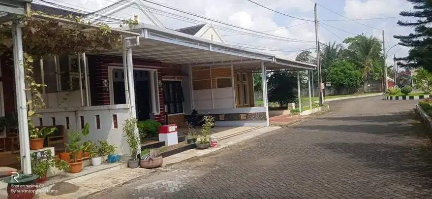 Disewakan rumah full furnish perum Sapphire Village Baturaden Purwoker