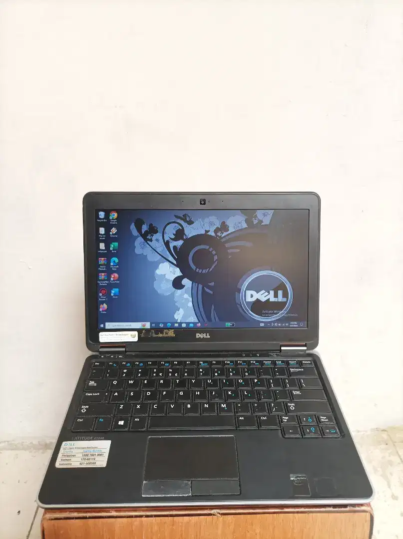 LAPTOP KERJA DELL LATITUDE E7240 CORE I5 GEN 4 RAM 8GB SSD 128GB