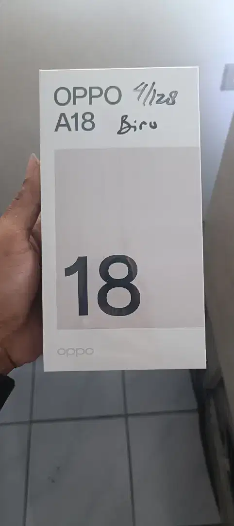 Oppo A18 4/128 garansi resmi