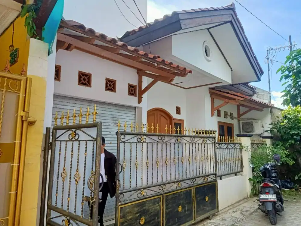 Disewakan Rumah Nyaman dan Tenang di Condet Batu Ampar, Jakarta Timur