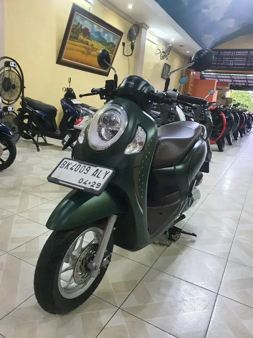 New Scoopy F1 Stylish 2024 Berkualitas-Odomete⁷⁸4.000 KM-plaza motor