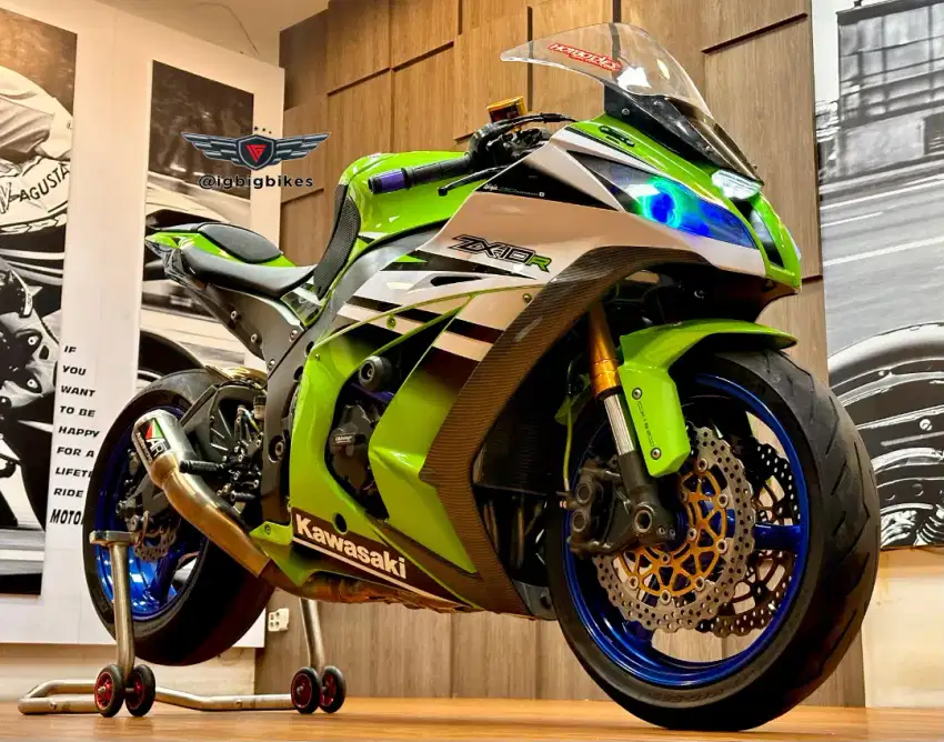 Kawasaki zx10r anniversary 30th