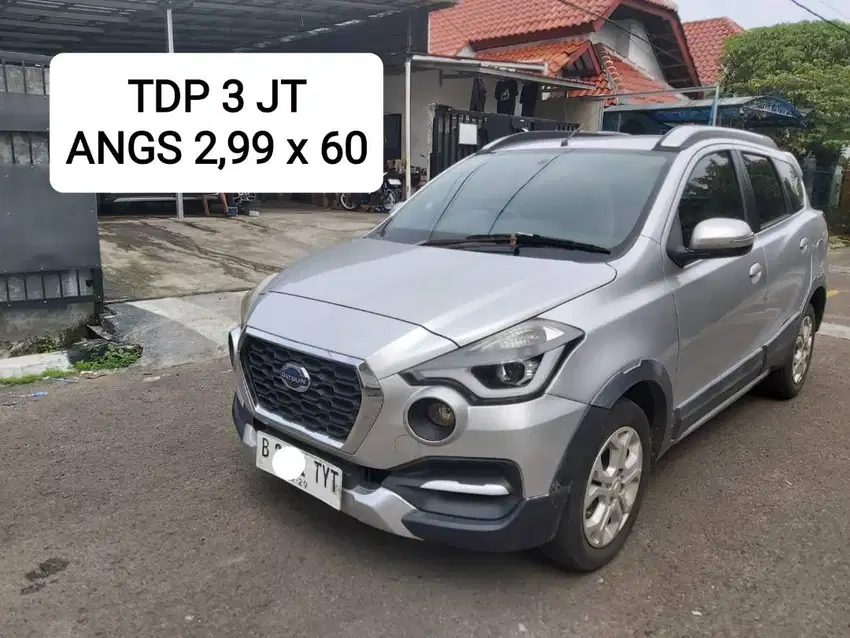 TDP Hanya 3 Juta Datsun Cross 1.2 AT 2018 Silver