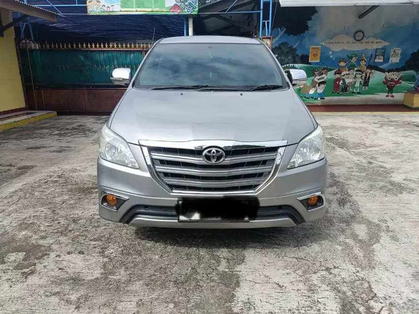 DIJUAL CEPAT KIJANG INNOVA KM RENDAH BUTUH CEPAT