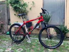 Sepeda gunung Specialized S-Works M5 HT size 19